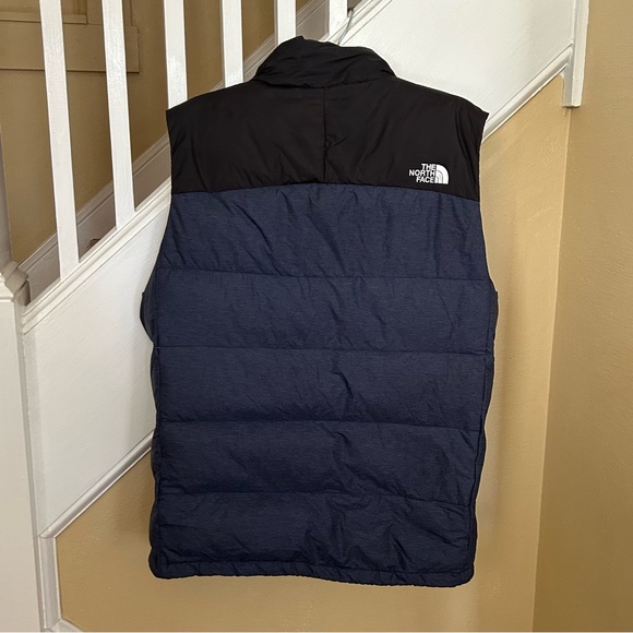 The North Face Women’s Blue and Gray Puffer Vest - Picture 2 of 9
